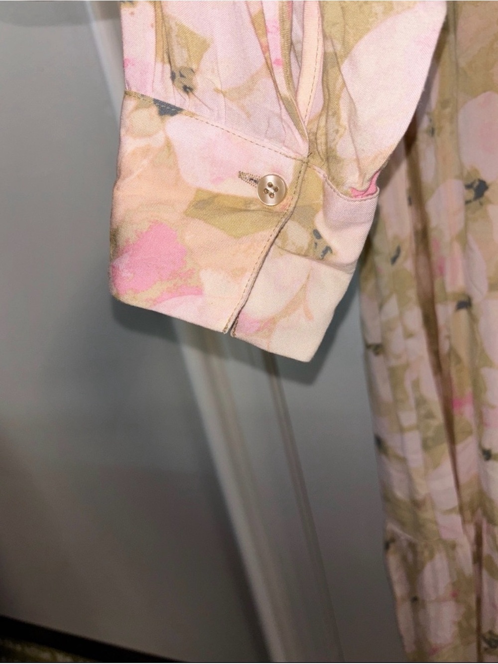 H&M Olive Green and Pink Floral Long-Sleeve Maxi Dress - Picture 6 of 6